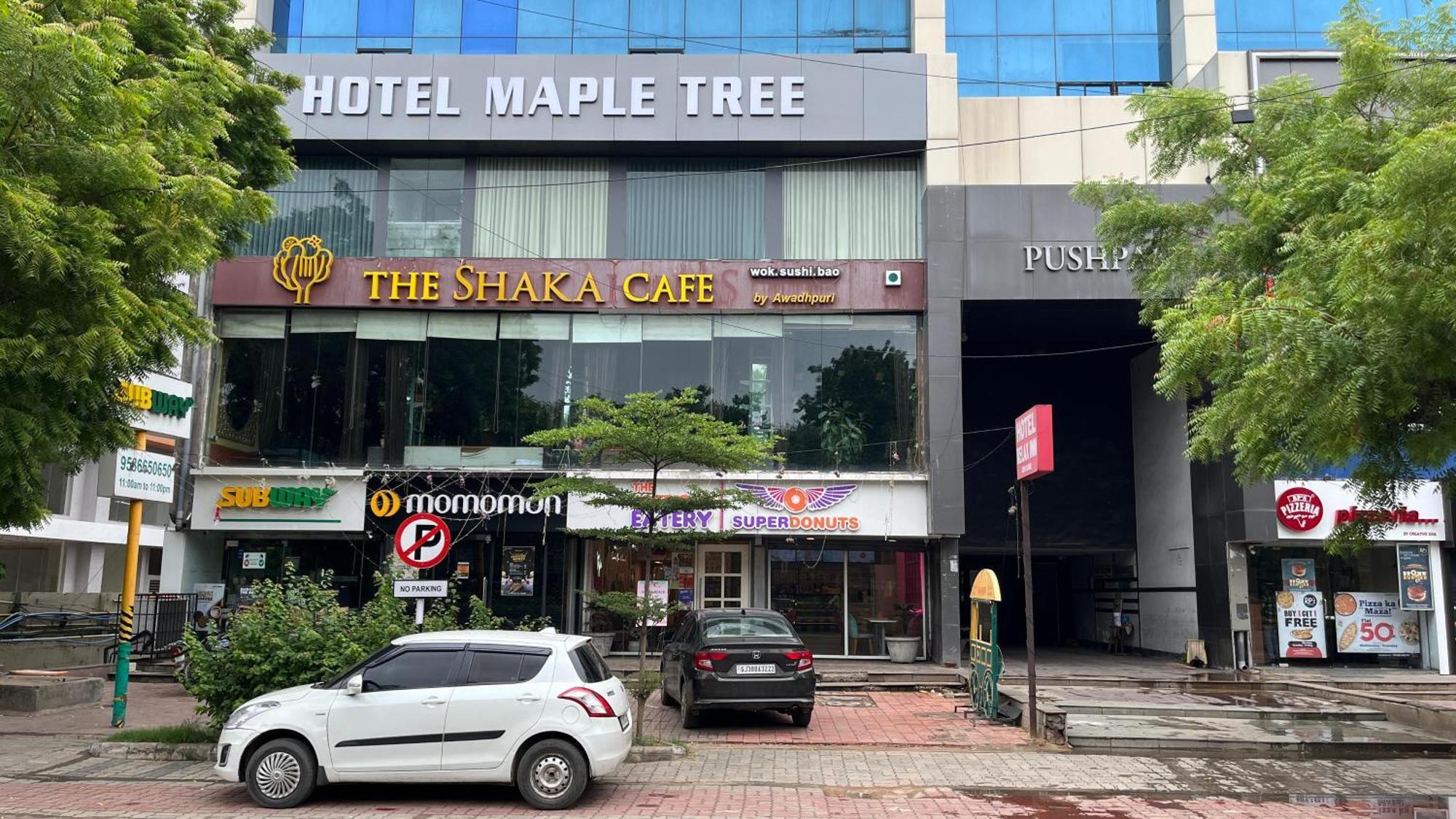 Hotelmaple Tree 아흐메다바드 외부 사진